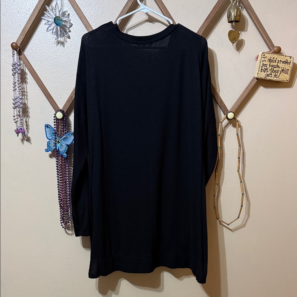 Gibson Classic Black V-Neck Sweater - Picture 8 of 8